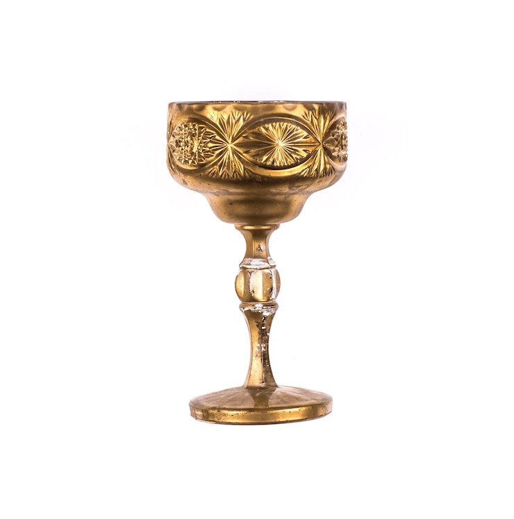 oude gouden beker voor wijn