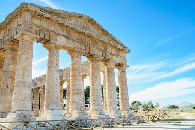 Oude Griekse Dorische tempel in Segesta