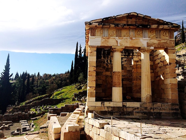 Foto oude griekse ruïnes in delphi