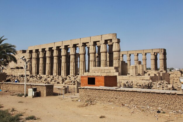 Oude Luxor-tempel in de stad Luxor in Egypte