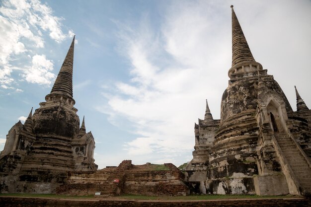 Oude mooie Thaise tempel wat Mahathat Ayutthaya historisch park Ayutthaya Thailand