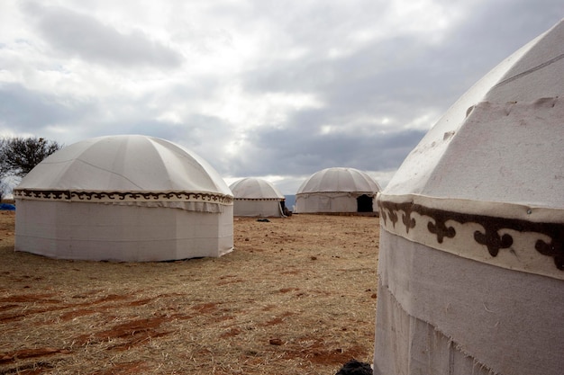 Oude nomadische Turkse tenten Nomadische mensen