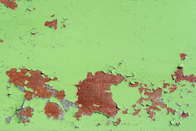 Oude plaatwerk groene verf en roest Corrosie van metaal