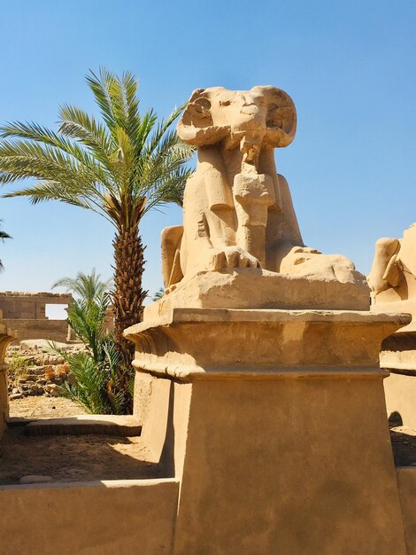 Oude ruïnes van de tempel van Karnak