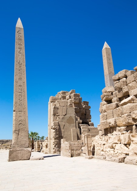 Oude ruïnes van tempel Karnak in Egypte