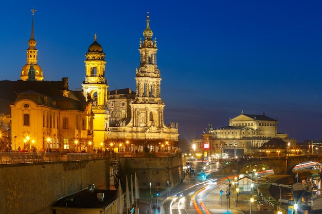 Oude stad bij nacht in Dresden, Duitsland