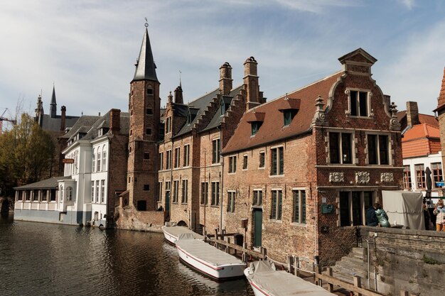 Oude stad Brugge België Oude middeleeuwse huizen Sfeervolle foto
