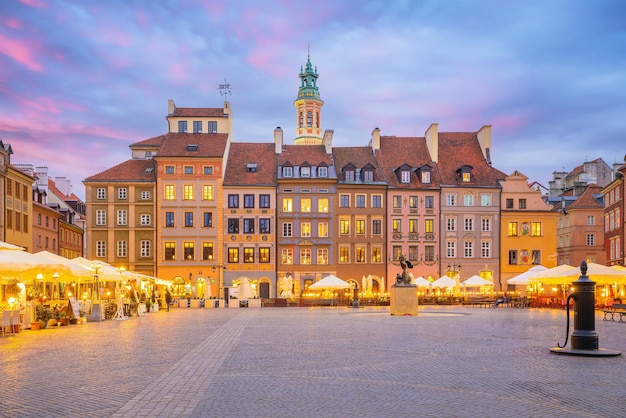 Oude stad in het stadsbeeld van Warschau van Polen