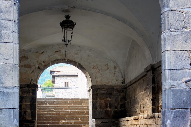 Foto oude stad van isaba navarra spanje