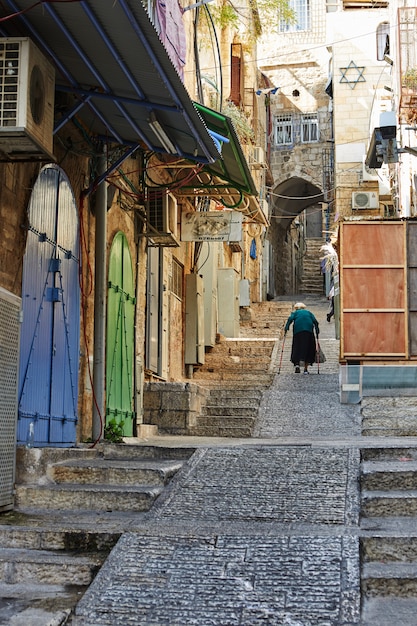 Oude steeg in Joodse wijk, Jeruzalem