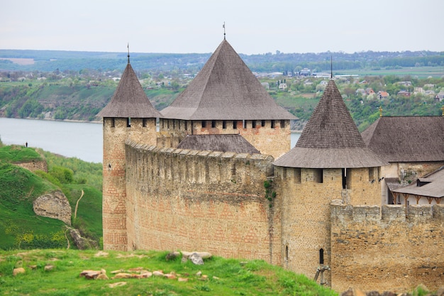 Oude vesting Khotyn in Oekraïne