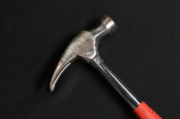 Oude vintage hamer het ambachtelijke gereedschap voor timmerman