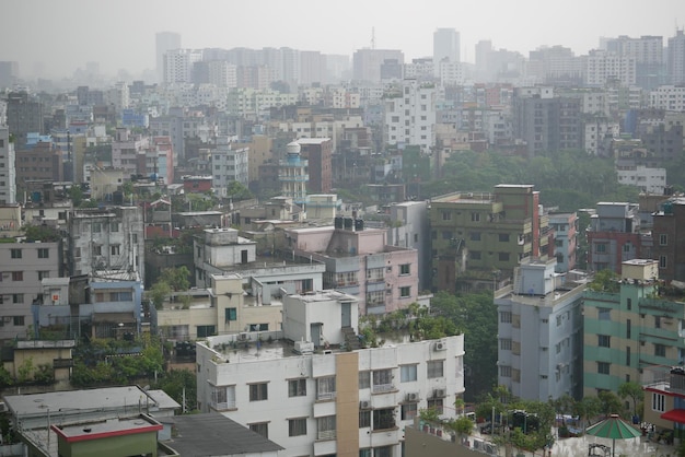 Oude woongebouwen in de stad dhaka in bangladesh