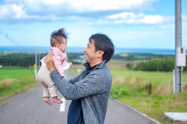 Ouder en lange lading in Japan