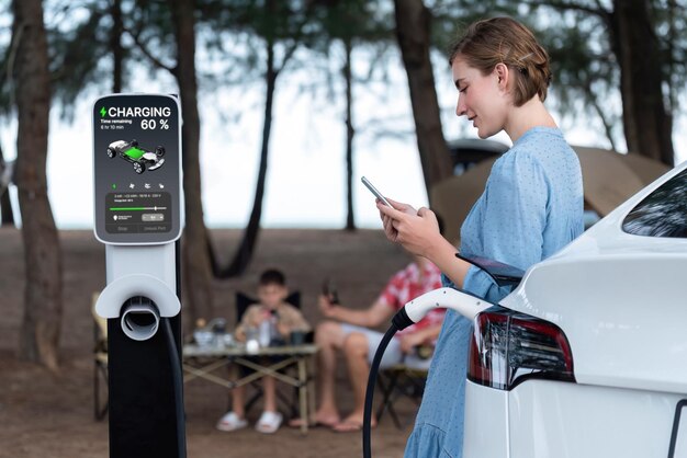 Foto avventura all'aperto e vacanze in famiglia camping in mare viaggio perpetuo