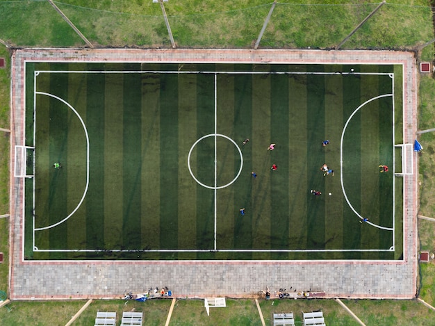 Outdoor zaalvoetbal, voetbalveld