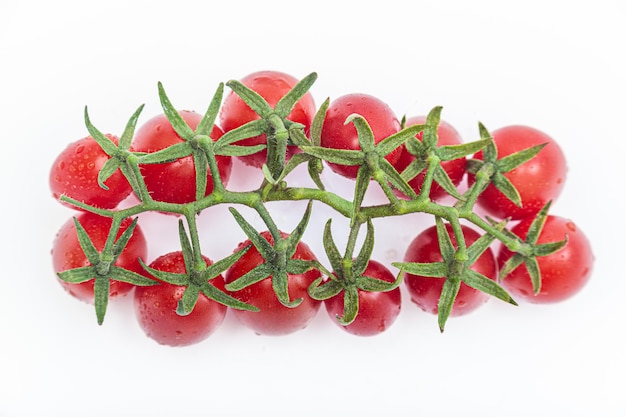 Foto overhead glimpse fresh cherry tomatoes tegenover wit