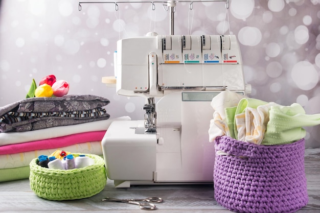 Overlock sewing machine and fabric stack Tailor's Workflow