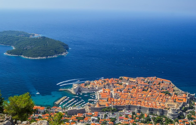 Overzicht naar de oude stad van Dubrovnik, Kroatië