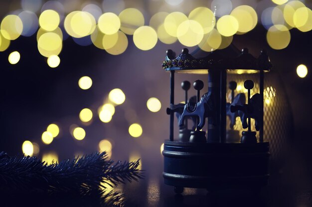 Paarden op een Merry Go Round Carousel leuke tijd kerstnacht