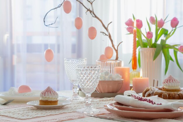 Paasroze vintage decoratie thuis