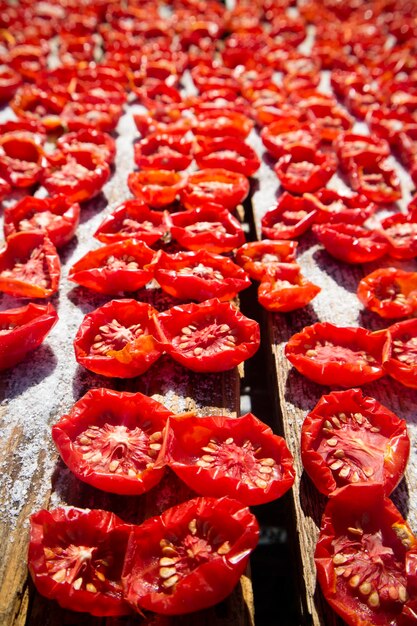 Pachino tomato to dry