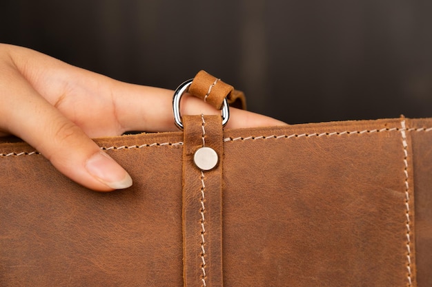 pack handle store fashion closeup background device jeton apple computers apple design