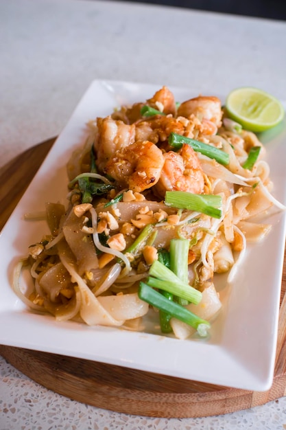 Pad thai gebakken garnalen noedels pasta Aziatische keuken