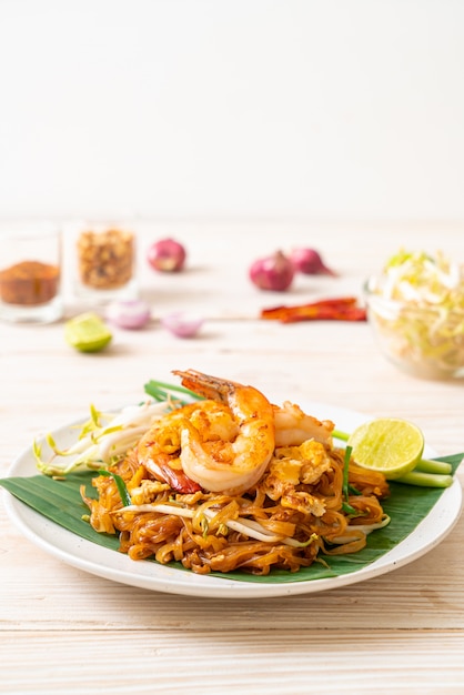 Pad thai - roergebakken rijstnoedels