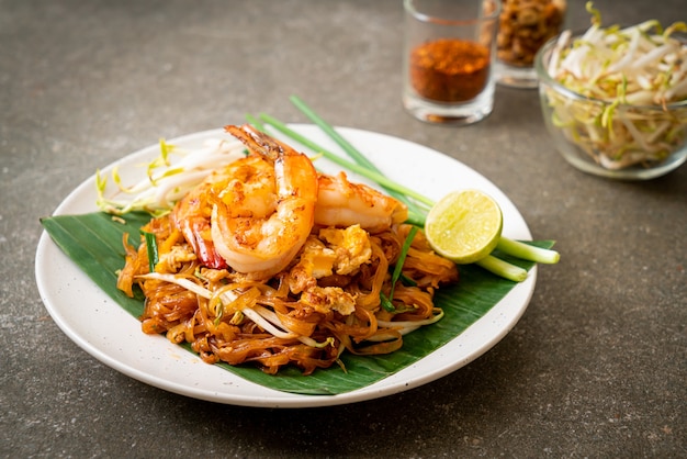 Pad Thai - stir-fried rice noodles with 
shrimp - Thai food style