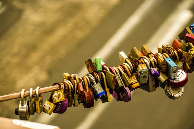 Padlock of the brooklyn bridge shooting location new york manhattan