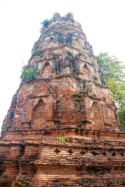 Photo pagoda at wat chaiwattanaram temple ayutthaya thailand