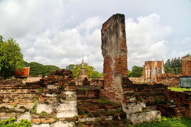 Photo pagoda at wat chaiwattanaram temple ayutthaya thailand