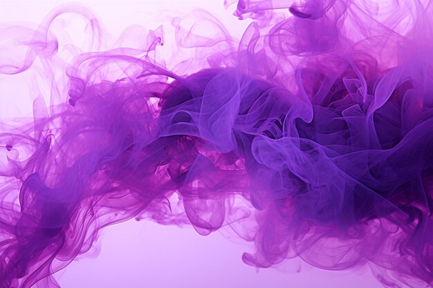 Окраска фиолетового и белого фона с большим количеством краски