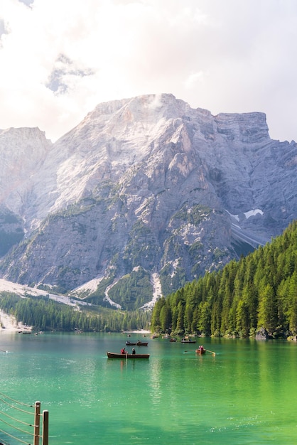 Paisaje en los alpes italianos los dolomitas