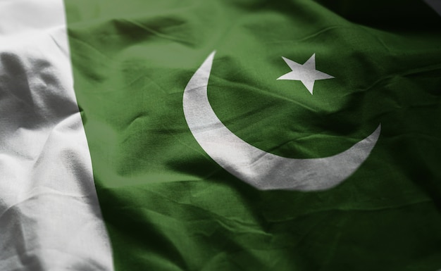 Foto la bandiera del pakistan arruffa vicino su