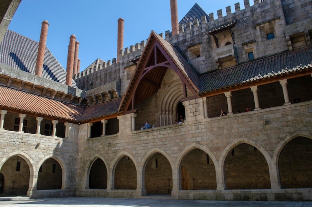 Paleis van de hertogen van Braganza Beroemdste kasteel in Guimaraes