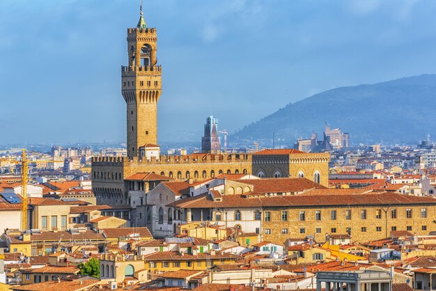 Paleis Vecchio Palazzo Vecchio in Piazza della Signoria gebouwd in 12991314 een van de beroemdste gebouwen van de stad Italië