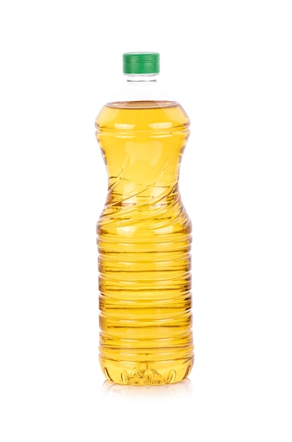 Photo palm oil bottle isolated on white background