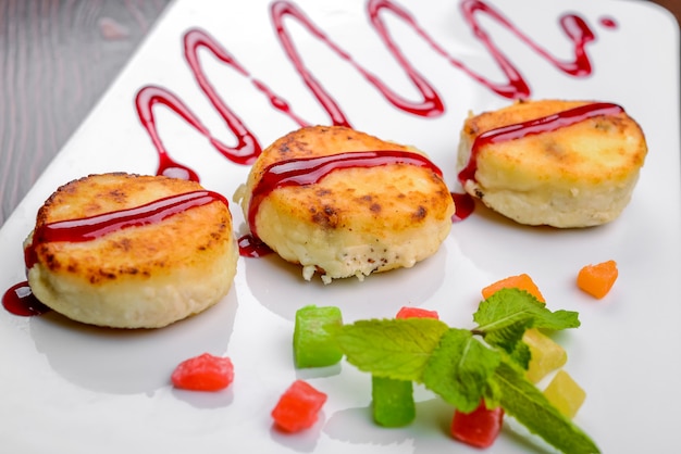 Pan-Fried Cottage Cheese Patties with strawberry jam