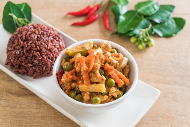 Panaeng Curry with pork and berry rice