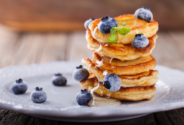 Pancake folded stack