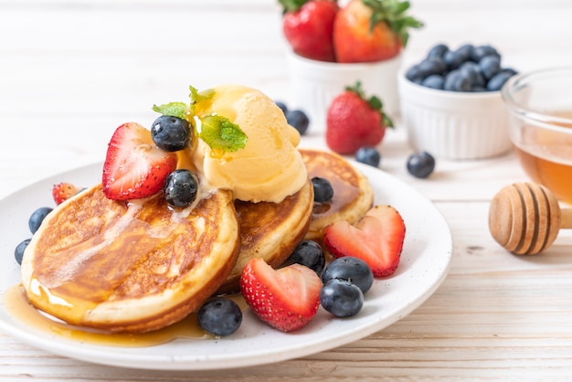 pancake with blueberries