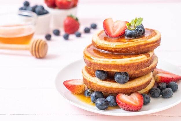 pancake with fresh blueberries