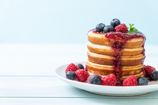 pancake with fresh raspberries and blueberries