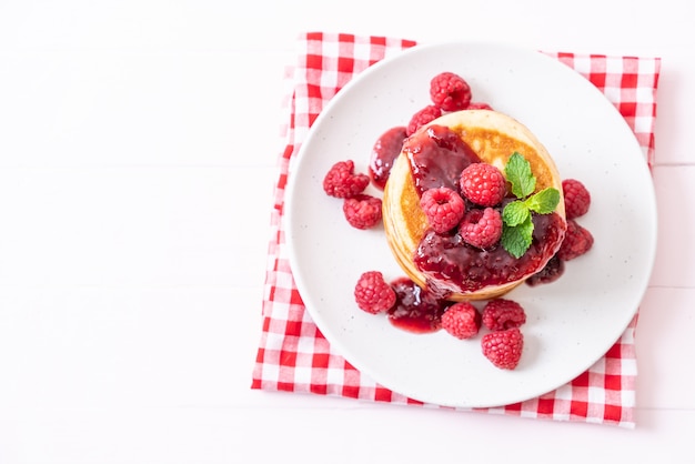 pancake with fresh raspberries