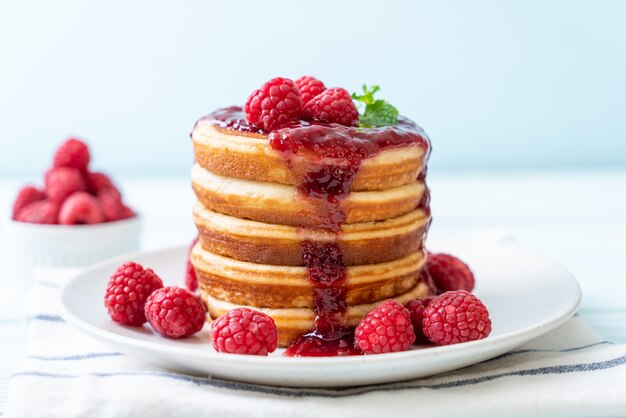 pancake with fresh raspberries