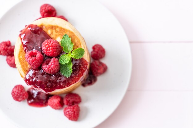 pancake with fresh raspberries