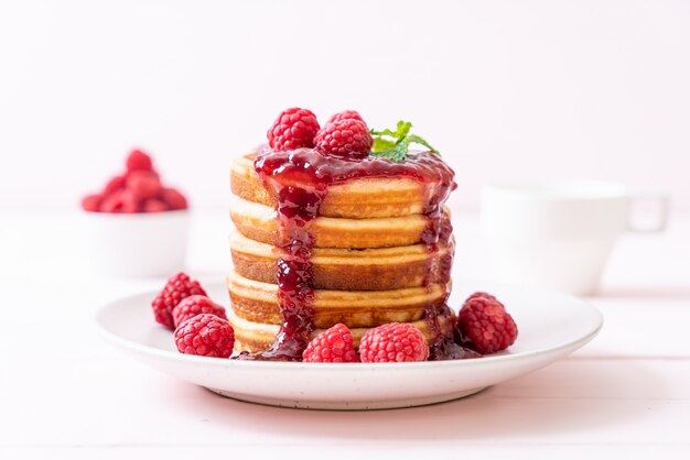 pancake with fresh raspberries