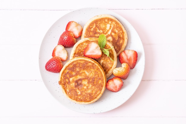 pancake with fresh strawberries